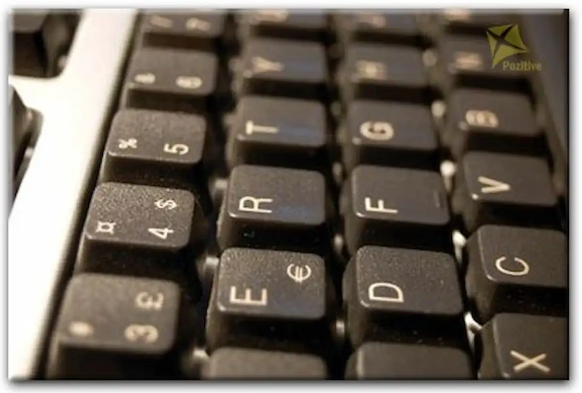 Замена клавиатуры ноутбука Toshiba в Дубне